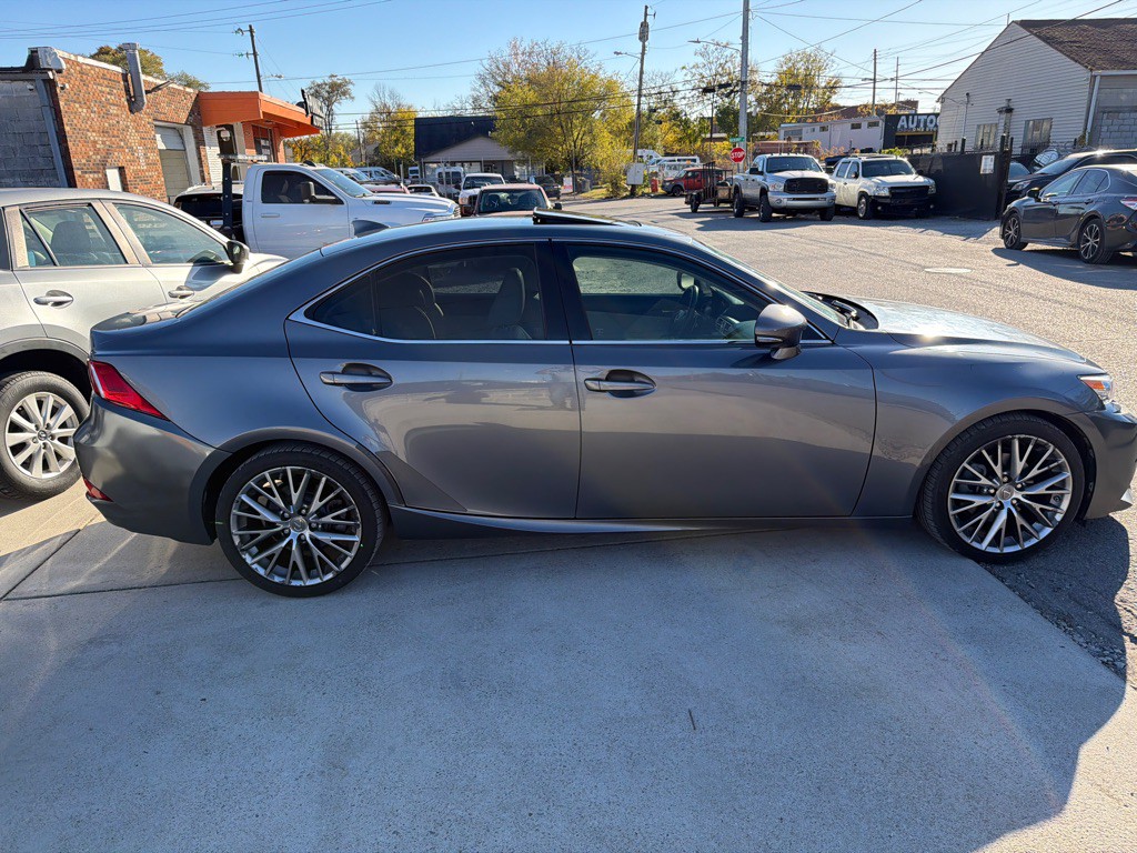 2014 Lexus IS Image 7