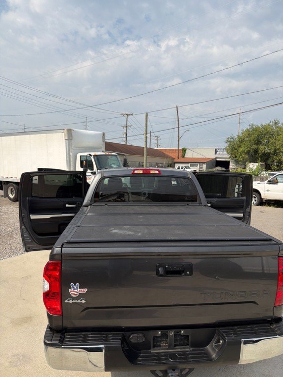 2014 Toyota Tundra Image 12