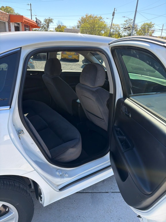 2013 Chevrolet Impala Image 8