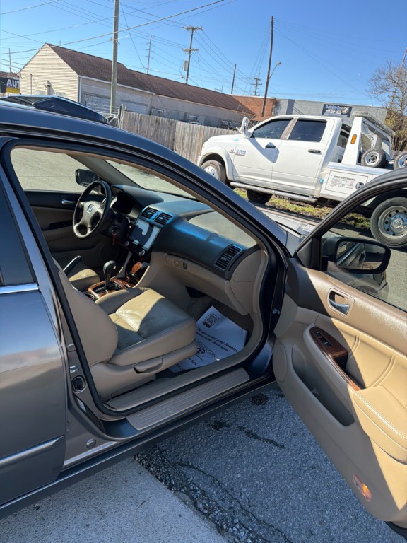 2007 Honda Accord Image 6