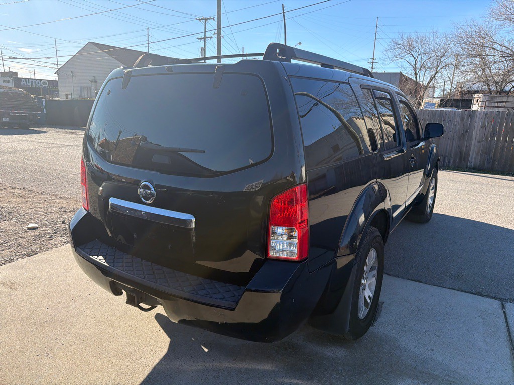2012 Nissan Pathfinder Image 6