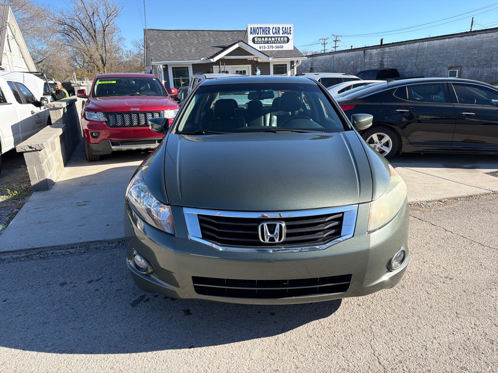 2010 Honda Accord Image 1