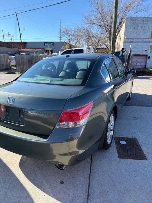 2010 Honda Accord Image 5