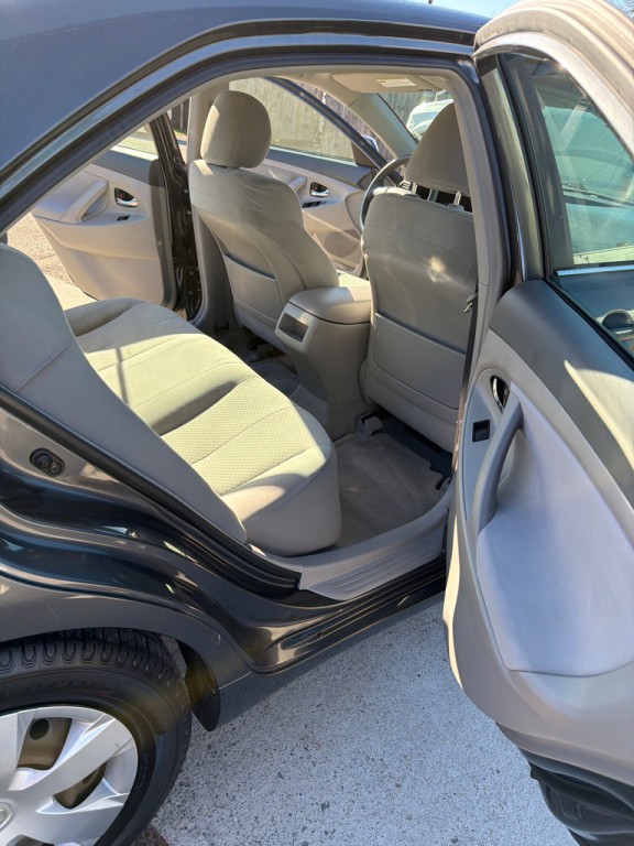 2009 Toyota Camry Image 10