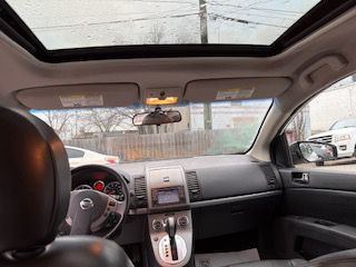 2010 Nissan Sentra Image 4