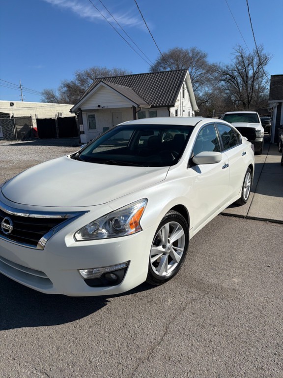 2015 Nissan Altima Image 3