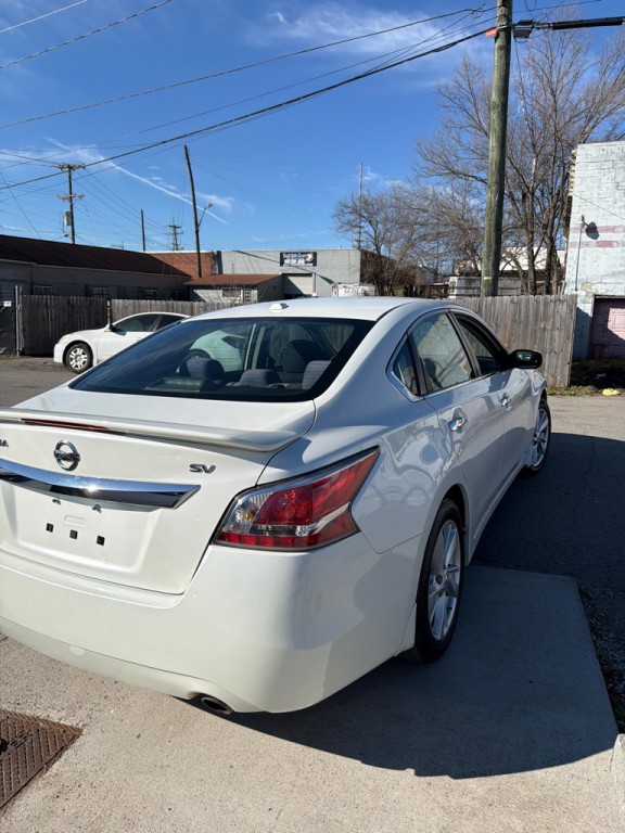 2015 Nissan Altima Image 6