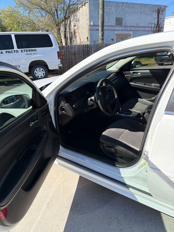 2013 Chevrolet Impala Image 9