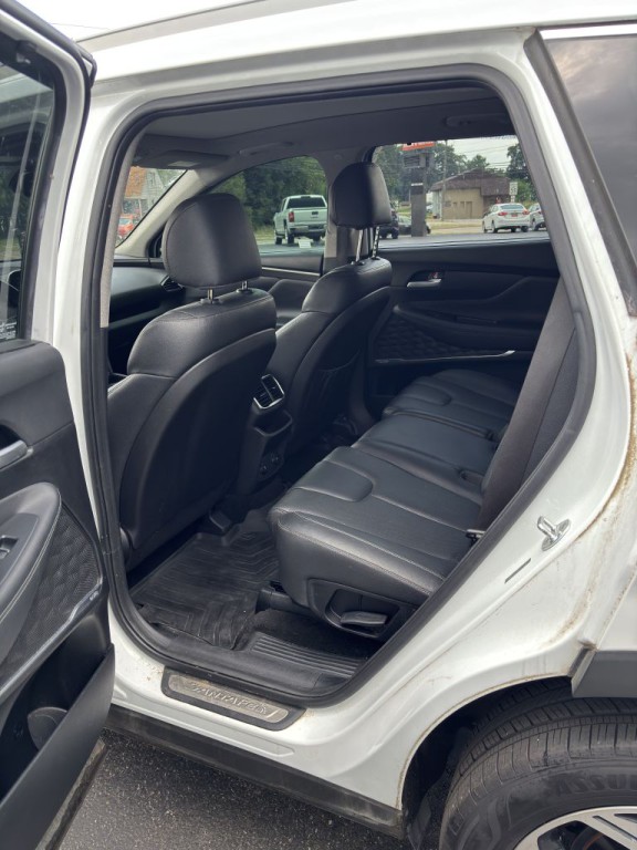 2019 Hyundai Santa Fe Image 10