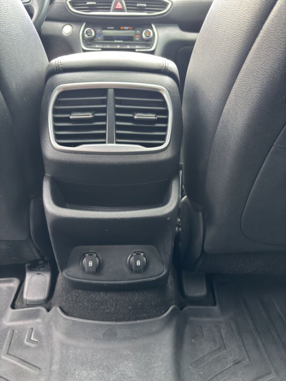 2019 Hyundai Santa Fe Image 19