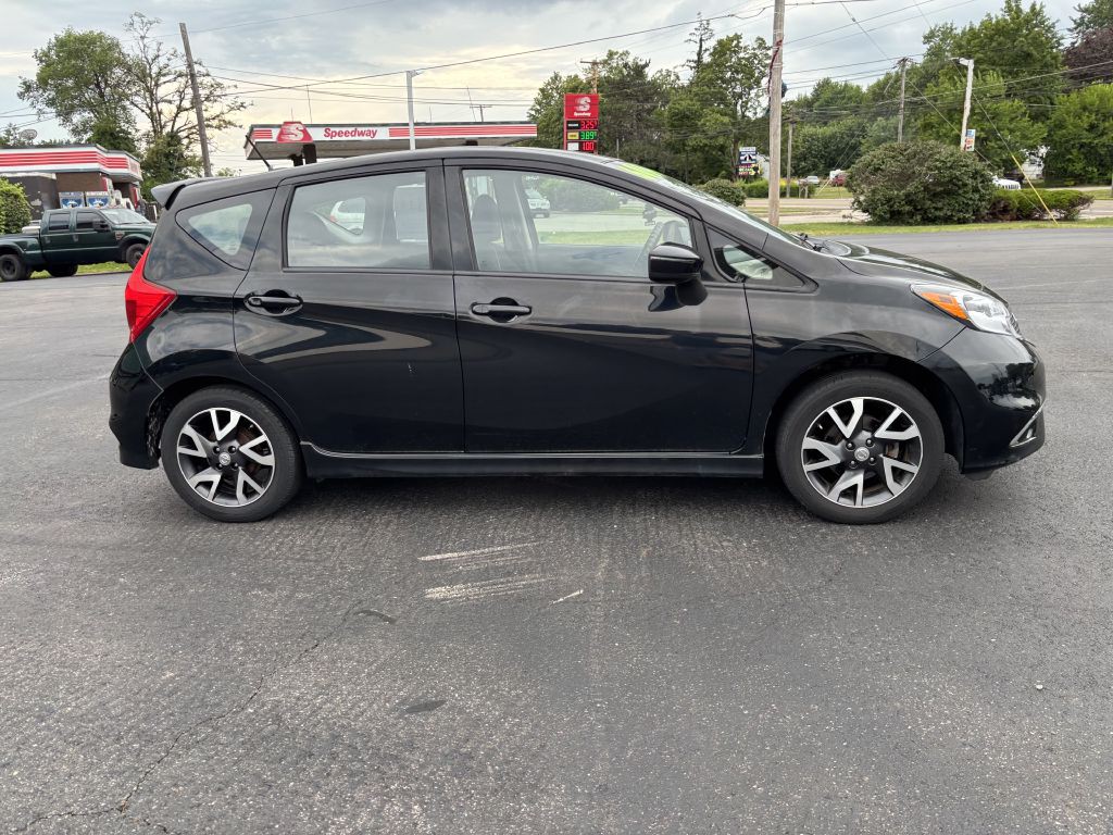 2015 Nissan Versa Image 4
