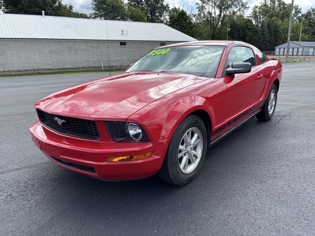 2008 Ford Mustang Image 1
