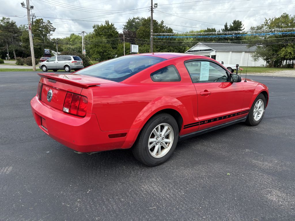 2008 Ford Mustang Image 5