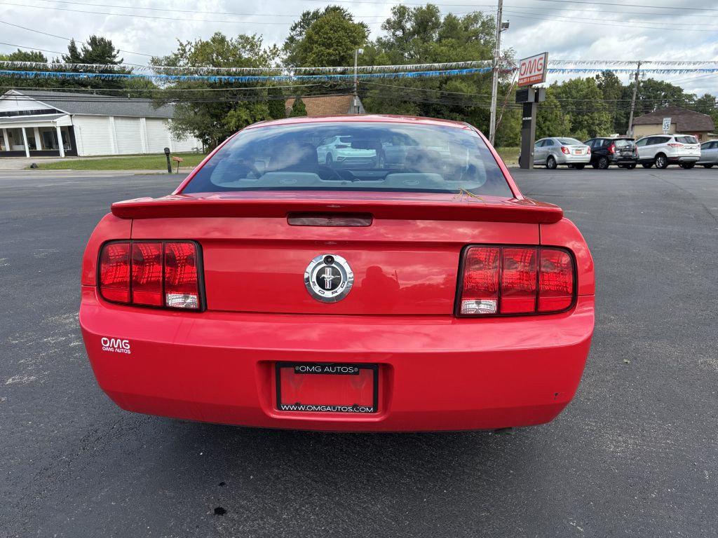2008 Ford Mustang Image 6