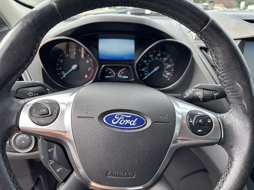 2015 Ford Escape Image 14