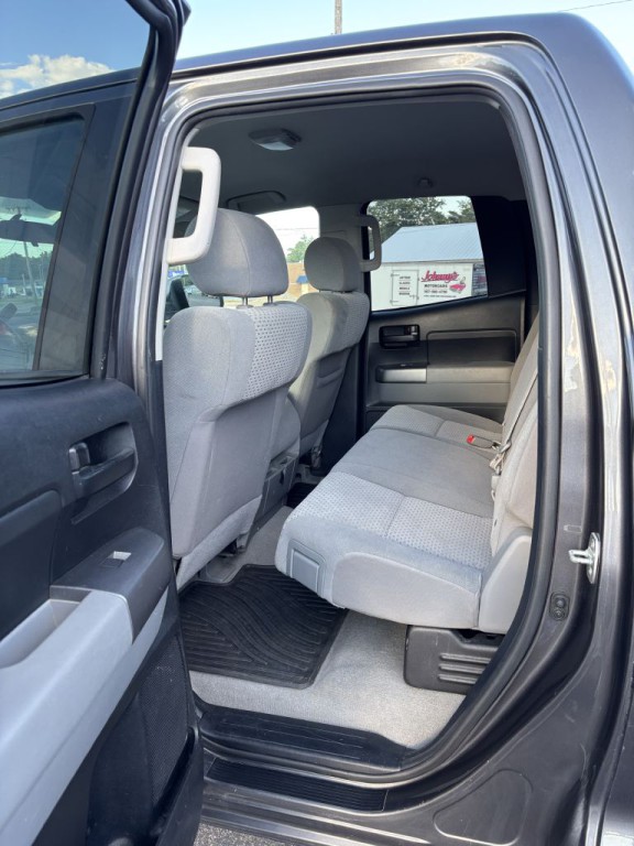 2011 Toyota Tundra Image 10