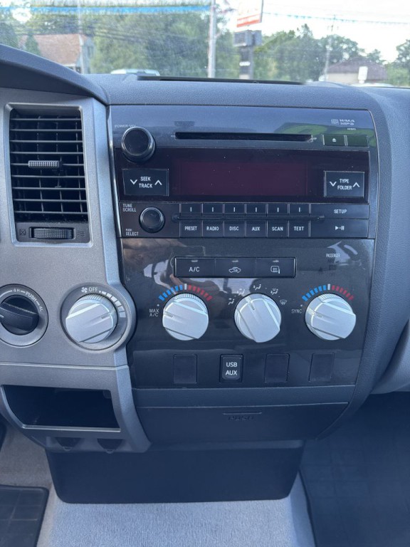 2011 Toyota Tundra Image 16