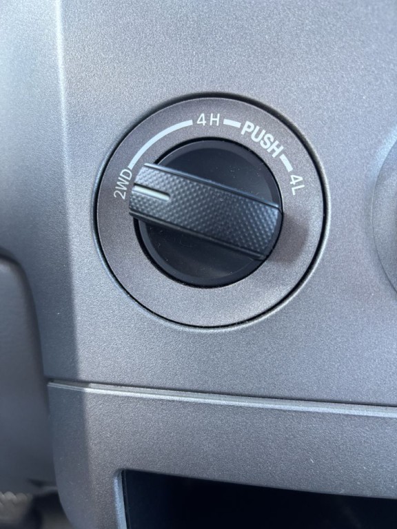 2011 Toyota Tundra Image 17