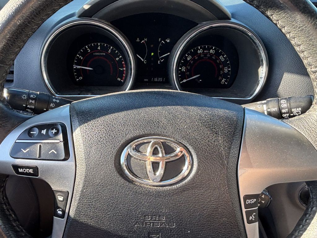 2013 Toyota Highlander Image 15