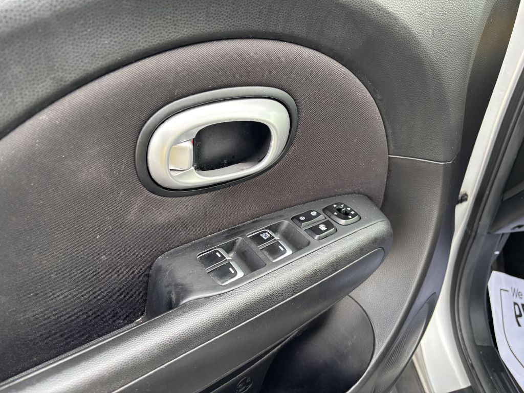 2019 Kia Soul Image 14