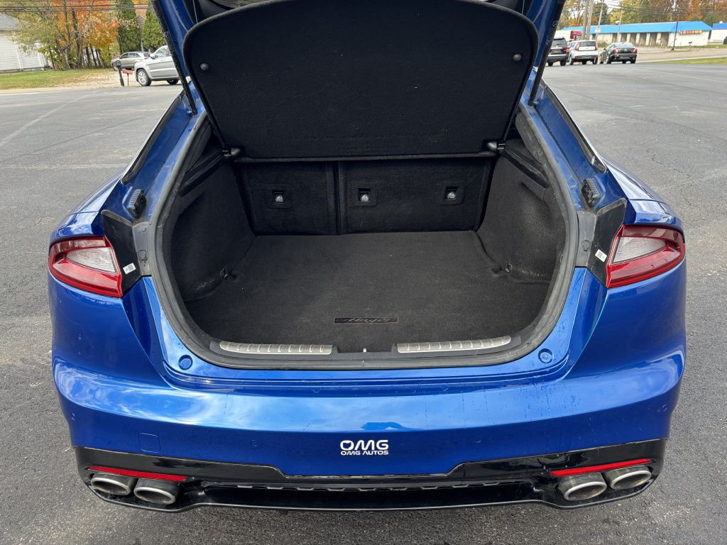 2018 Kia Stinger Image 13