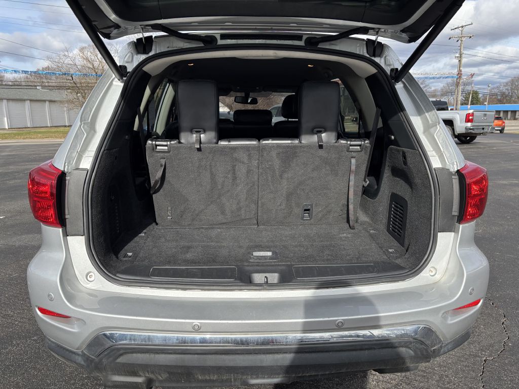 2020 Nissan Pathfinder Image 13