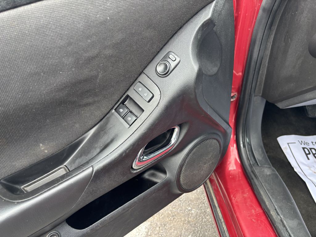 2015 Chevrolet Camaro Image 12