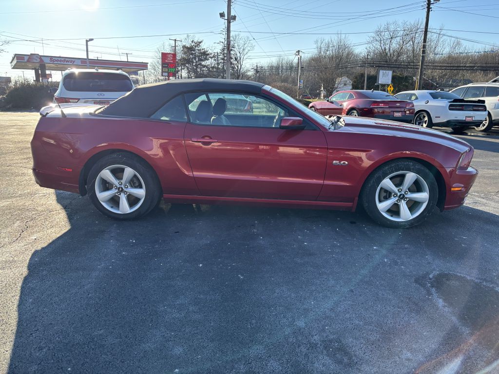 2013 Ford Mustang Image 4
