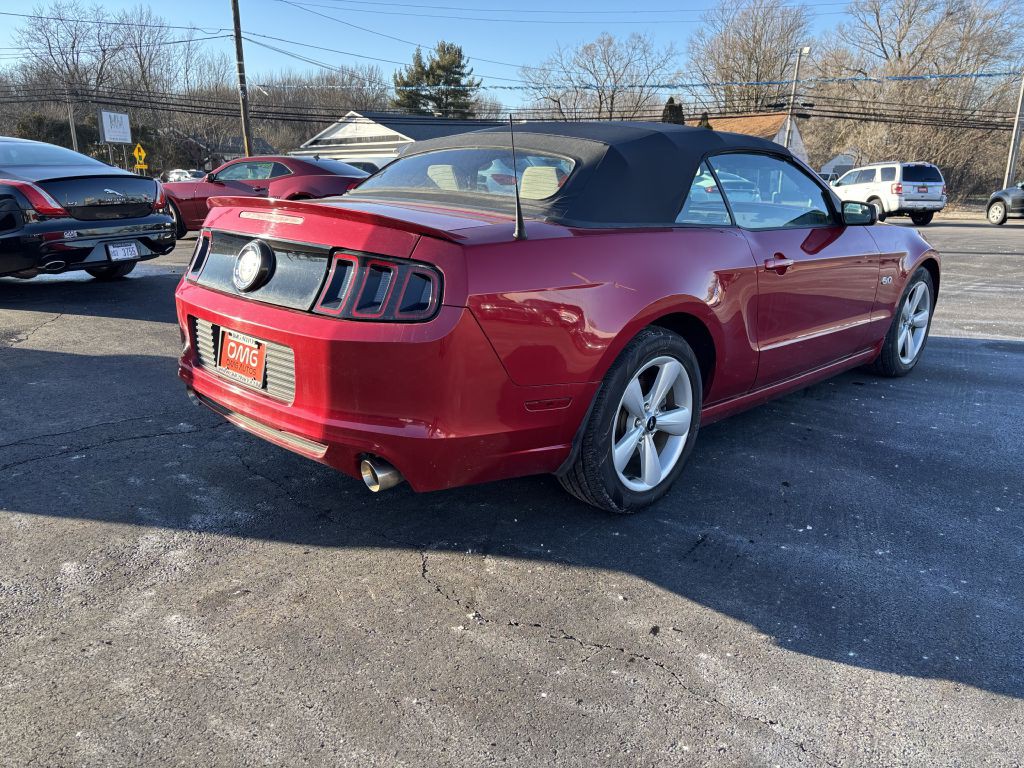 2013 Ford Mustang Image 5