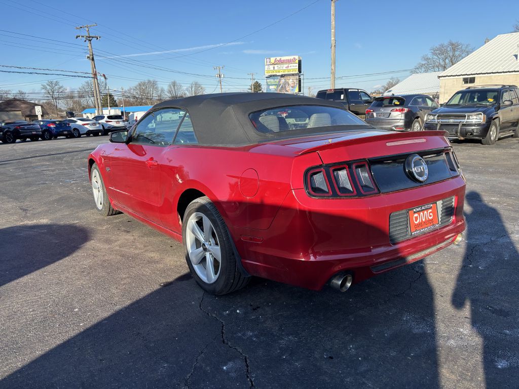 2013 Ford Mustang Image 7