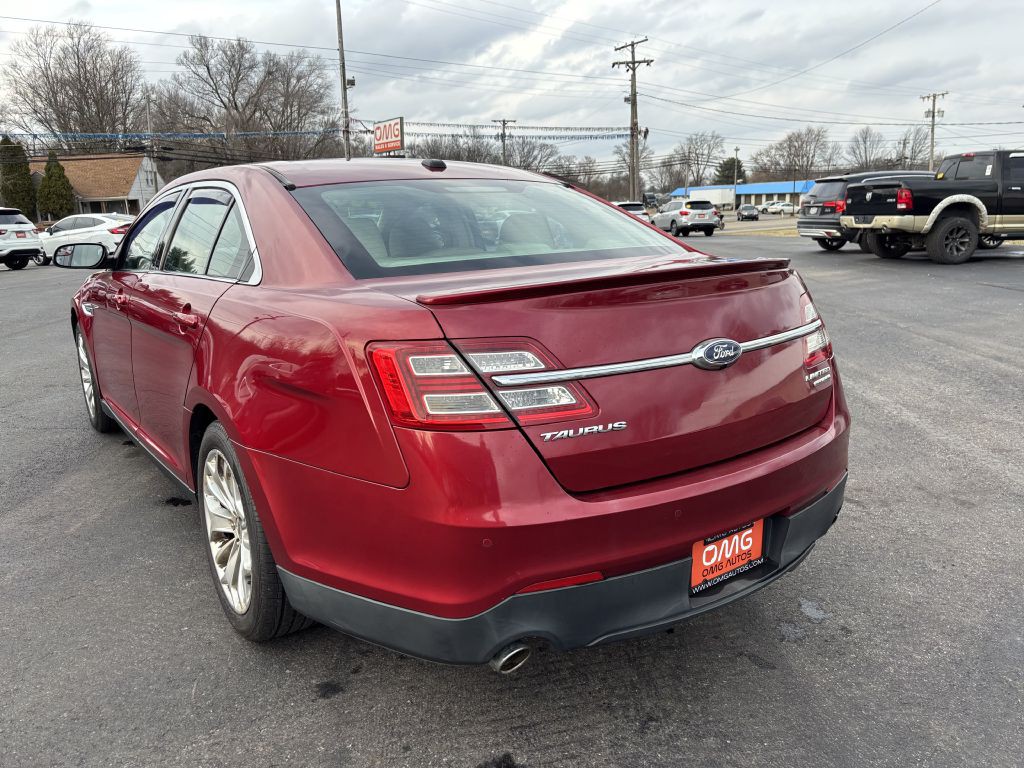 2015 Ford Taurus Image 7