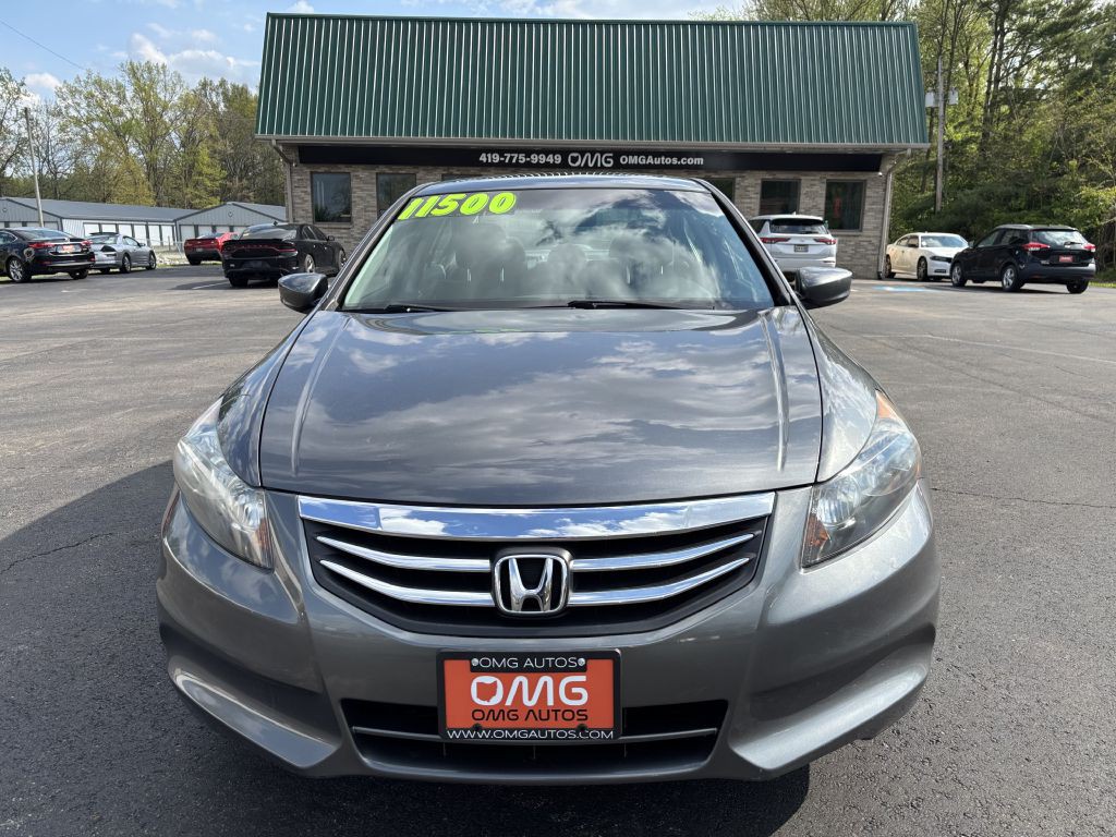 2012 Honda Accord Image 2