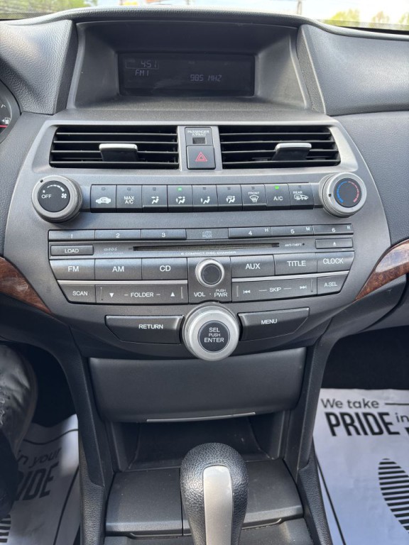 2012 Honda Accord Image 15