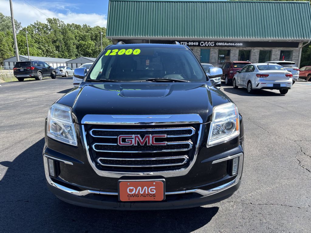 2016 GMC Terrain Image 2