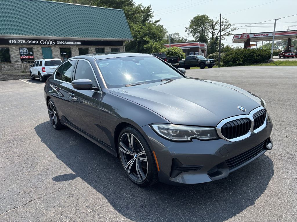 2021 BMW 3 Series Image 3