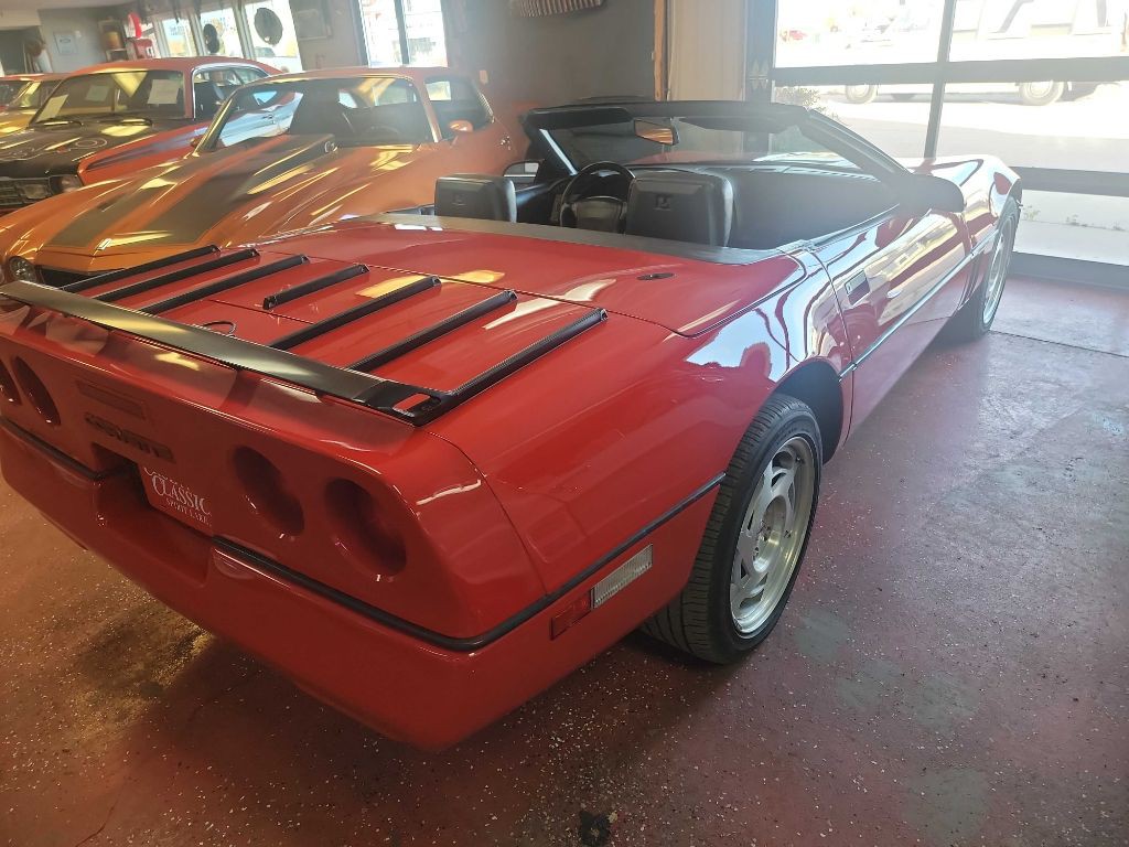 1990 Chevrolet Corvette Image 14