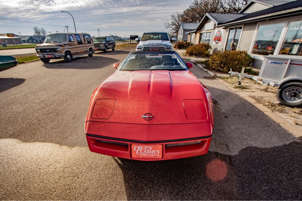 1990 Chevrolet Corvette Image 24