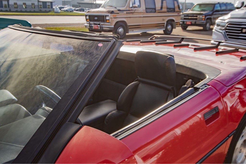 1990 Chevrolet Corvette Image 25