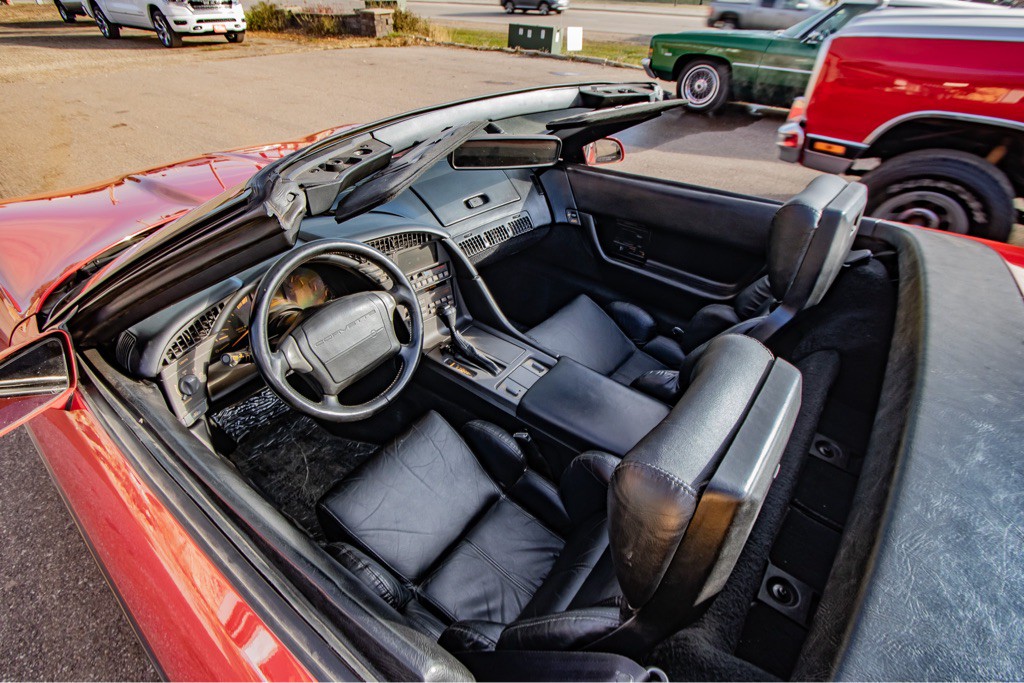 1990 Chevrolet Corvette Image 30