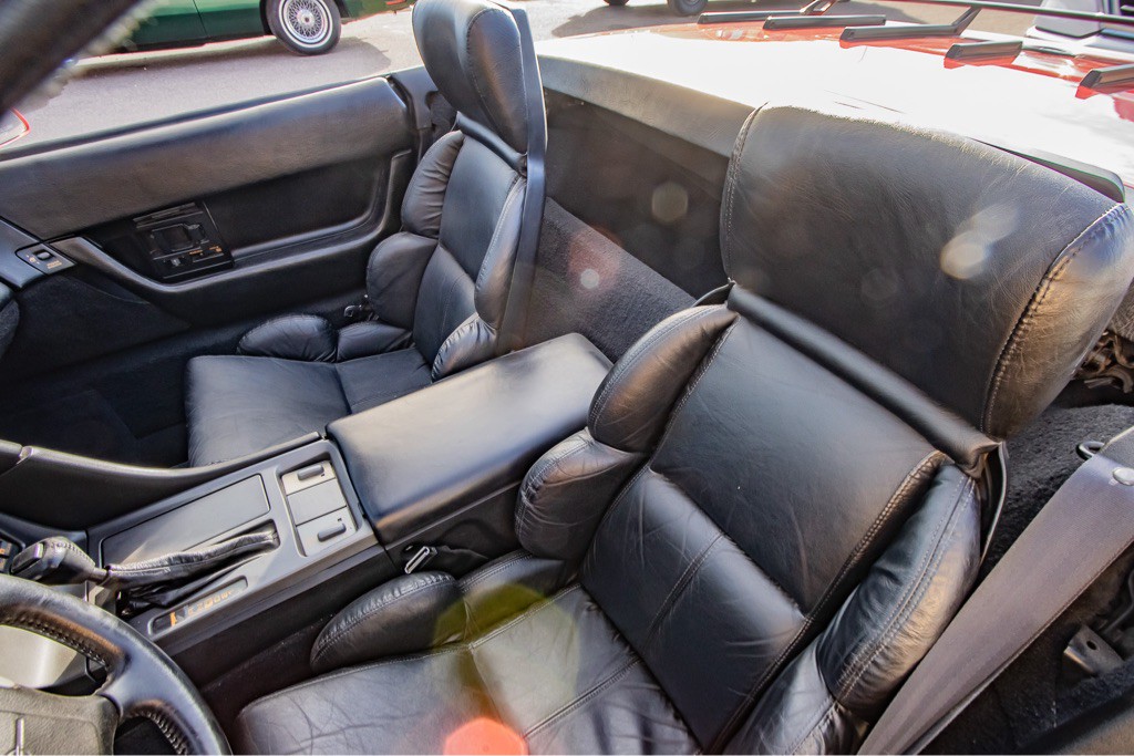 1990 Chevrolet Corvette Image 35