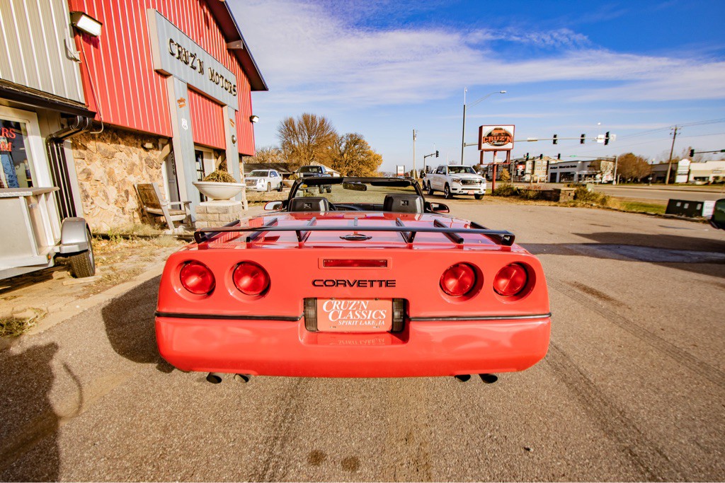 1990 Chevrolet Corvette Image 40