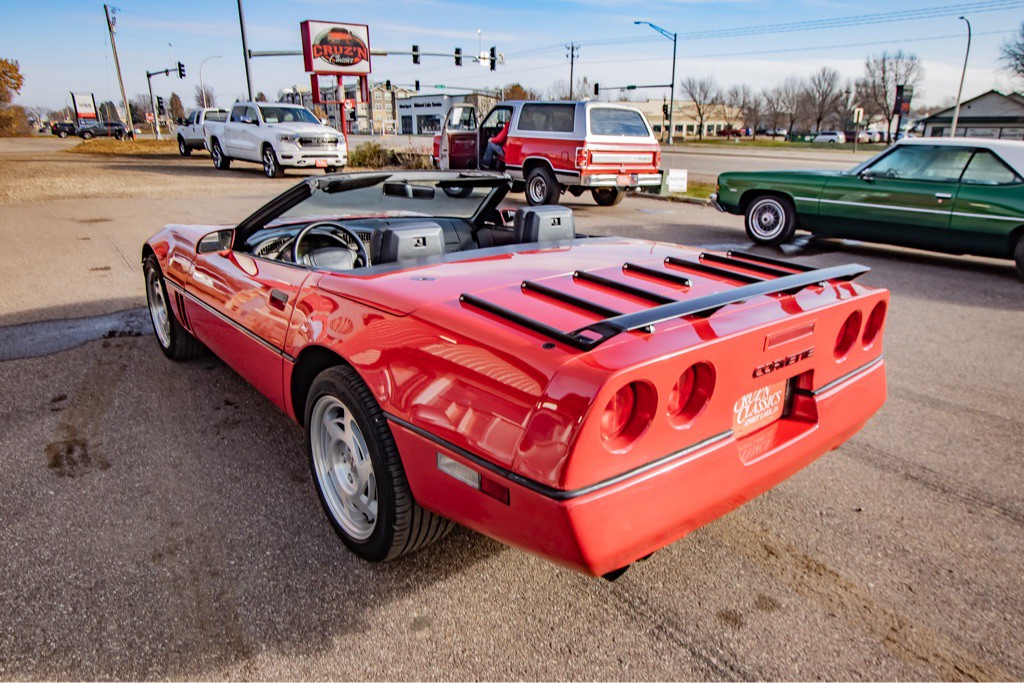 1990 Chevrolet Corvette Image 43