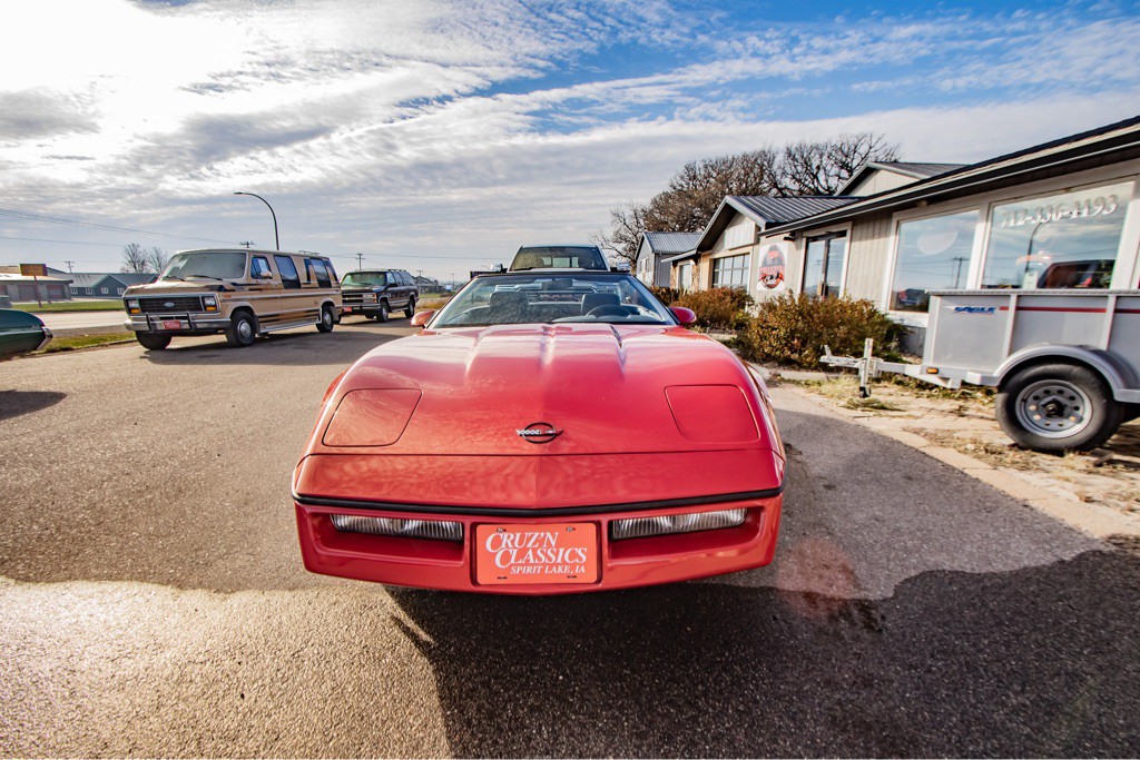 1990 Chevrolet Corvette Image 24