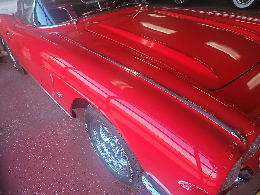 1962 Chevrolet Corvette Image 15