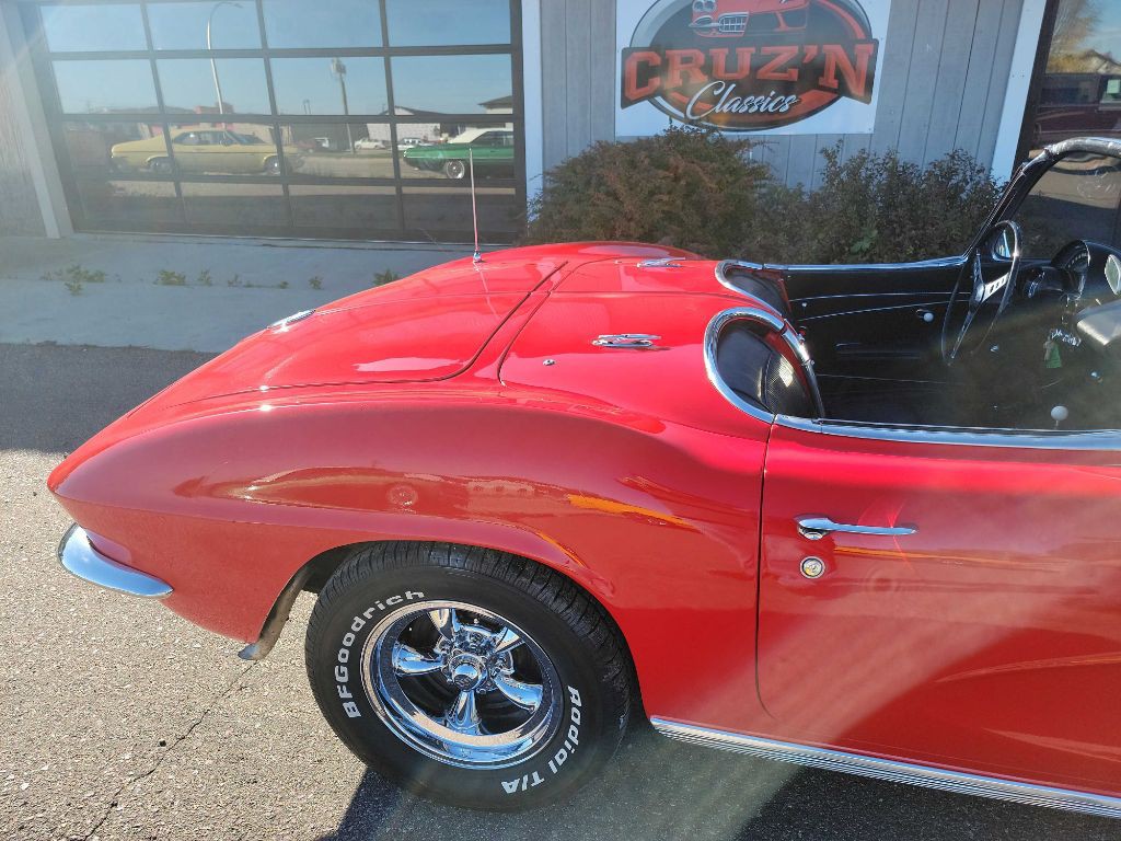 1962 Chevrolet Corvette Image 24