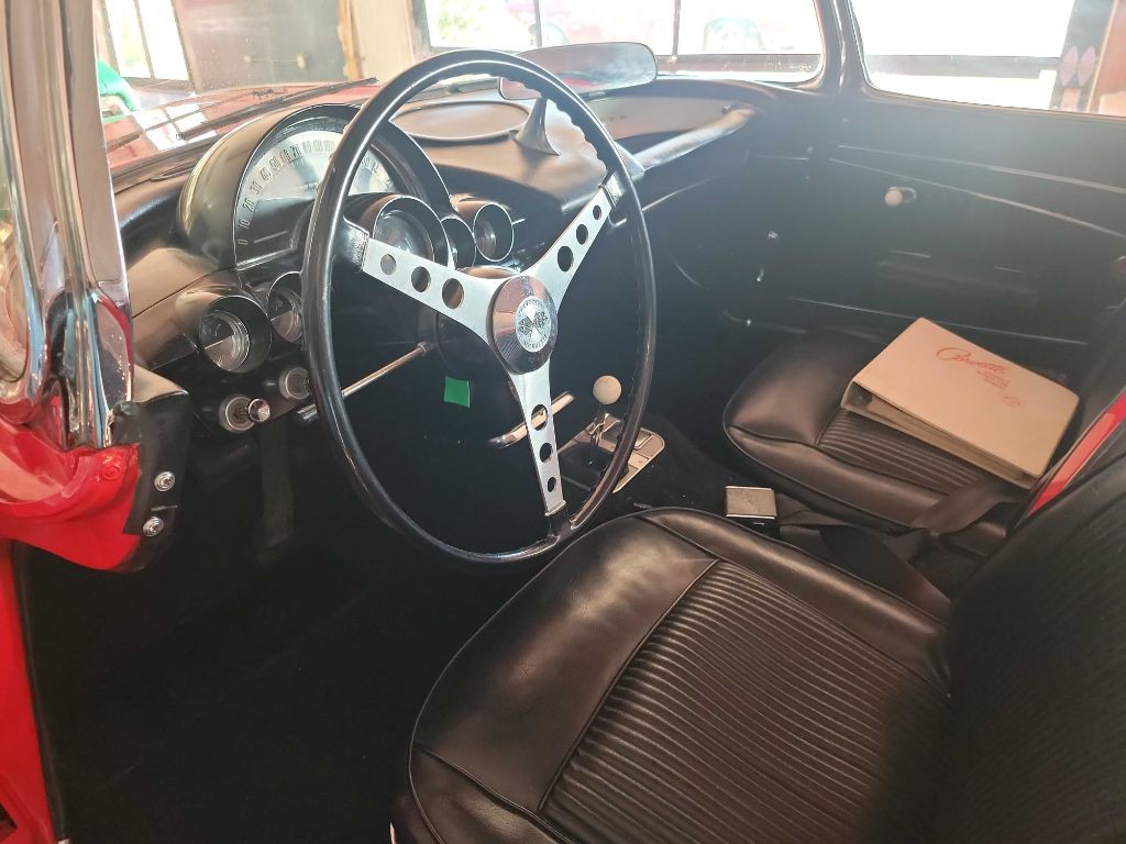 1962 Chevrolet Corvette Image 39