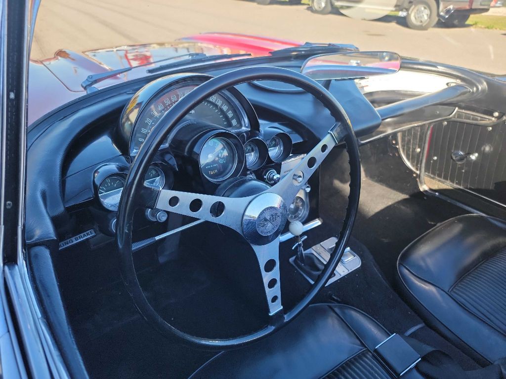 1962 Chevrolet Corvette Image 44