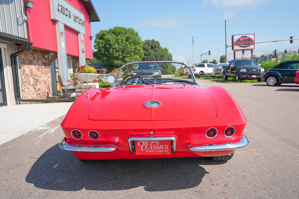 1962 Chevrolet Corvette Image 114