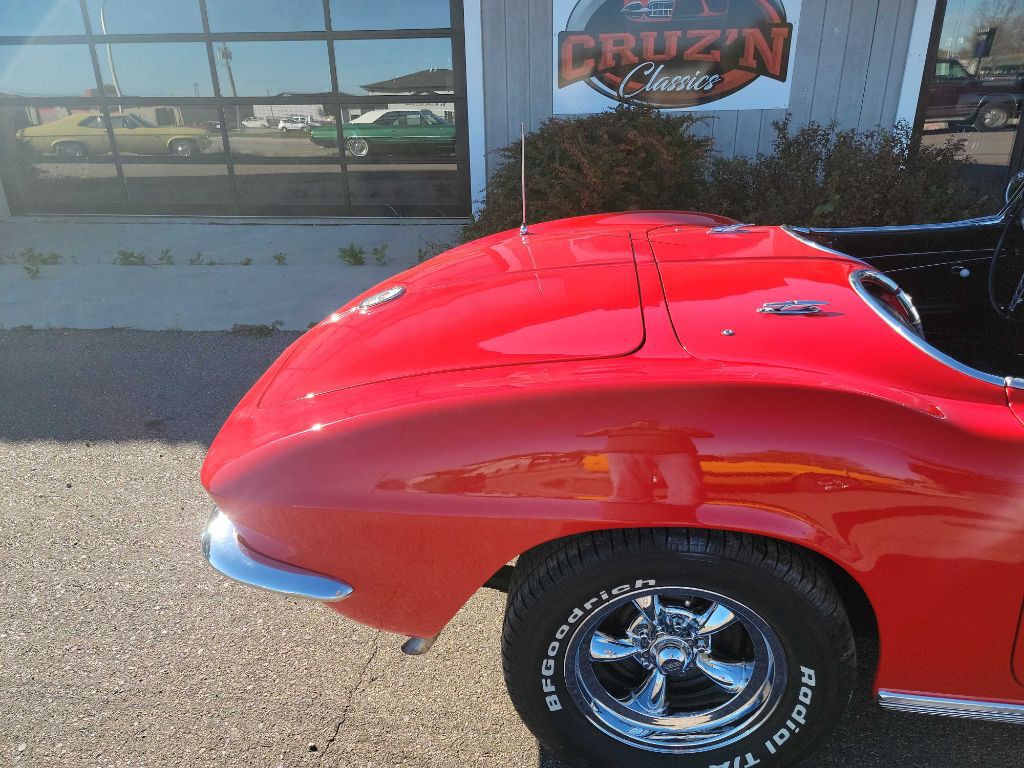 1962 Chevrolet Corvette Image 17