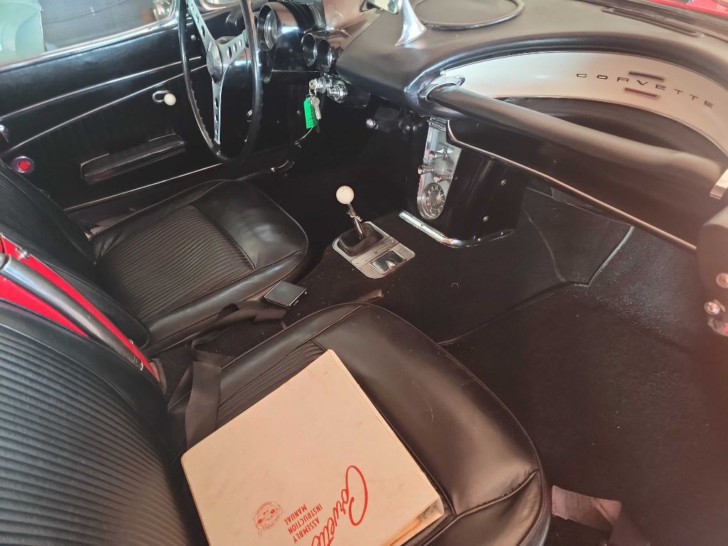 1962 Chevrolet Corvette Image 29